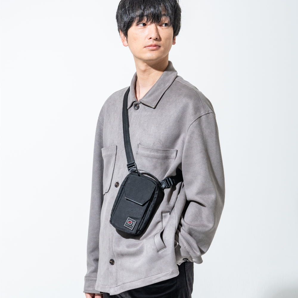 SOSO.LABO Daily Sling Compact スマホポーチ メンズ 防水 ベルトポーチ リュック付け マグネット開閉 腰 ショルダーポーチ 小物入れ カラビナ サコッシュ スマホショルダー 斜めがけ ウェスト 調整可能